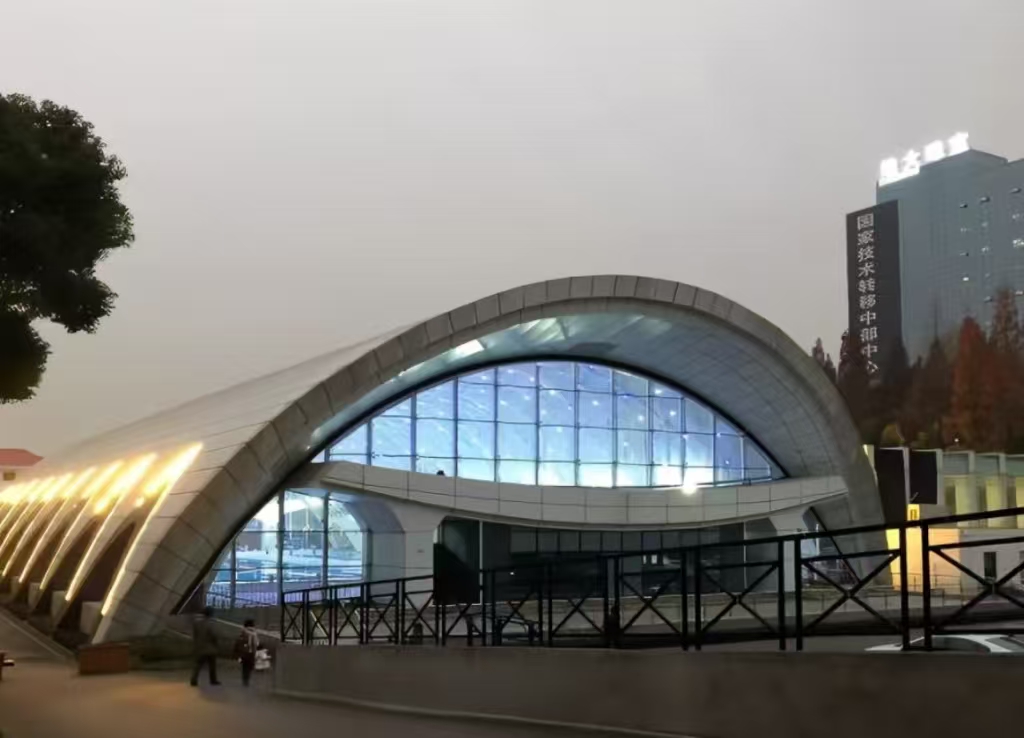 中國地質(zhì)大學(xué)武漢校區(qū)體育館